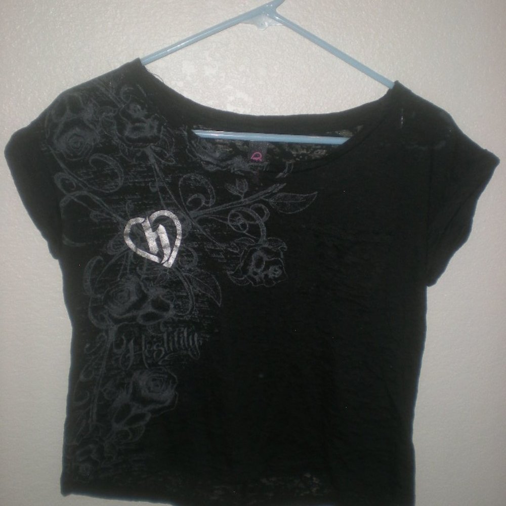 HOSTILITY Brand  T-shirt   Black  NWOT   Size Small   Lace